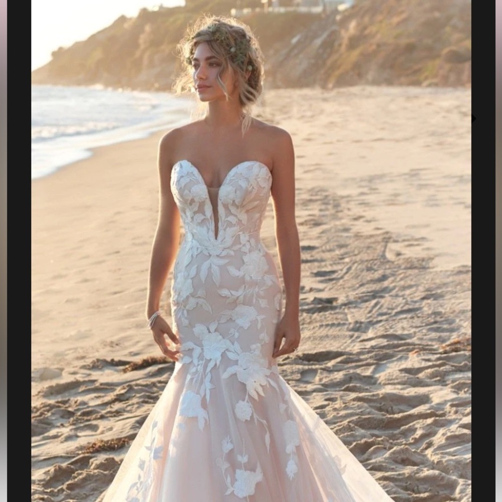 Maggie Sottero Rebecca Ingram Hattie Wedding Dress